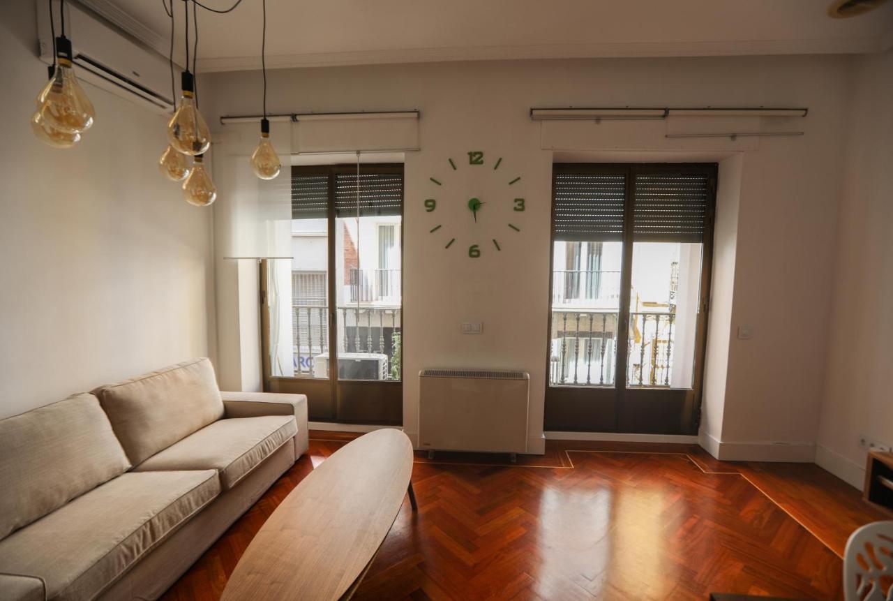 Apartamento Barco Apartment มาดริด ภายนอก รูปภาพ